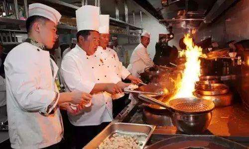 火候在烹饪中的重要性